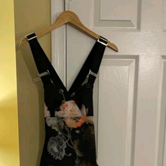 Ted Baker London black floral cocktail dress- TB SIZE 1 - Picture 4 of 4